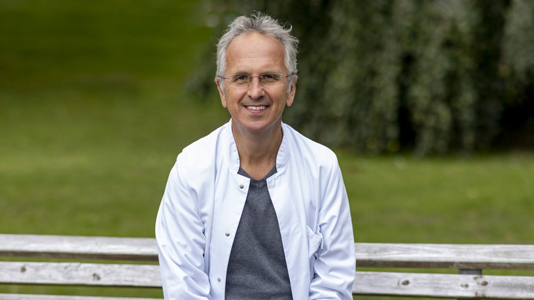 Prof. Dr. Andreas Michalsen, Chefarzt der Abteilung Naturheilkunde am Immanuel Krankenhaus Berlin Prof. Dr. Andreas Michalsen, Chefarzt der Abteilung Naturheilkunde am Immanuel Krankenhaus Berlin