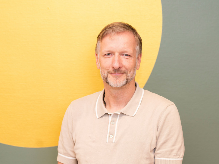 Elmar Stapelfeldt Ayurveda-Fachberater Elmar Stapelfeldt Ayurveda-Fachberater