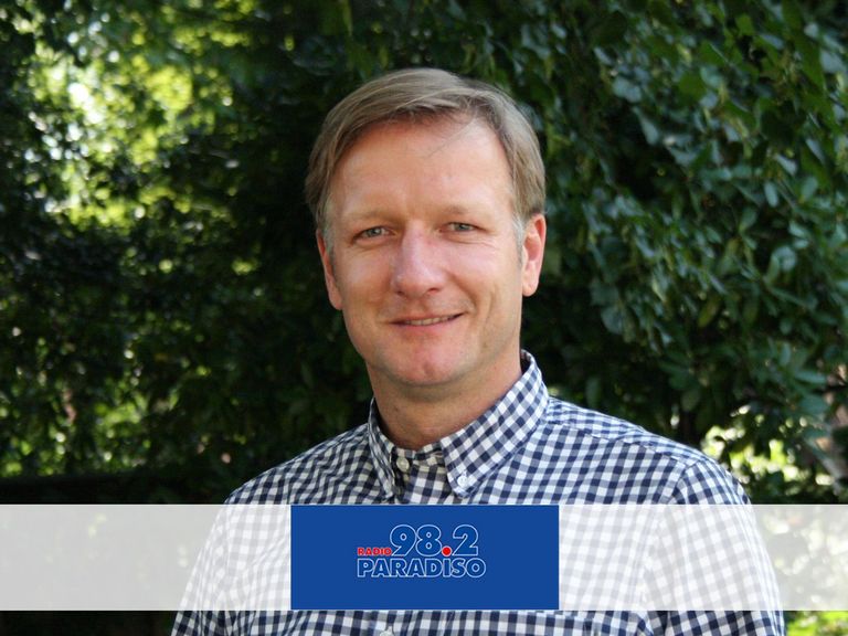 Naturheilkunde Berlin - Elmar Stapelfeldt bei Radio Paradiso zu Ayurvada und Intervallfasten 